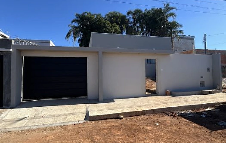 Casa - Venda no bairro Nossa Senhora do Carmo - Carmo do Cajuru - MG