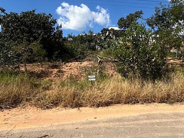 Lote � venda no Bairro La Ville em Carmo do Cajuru