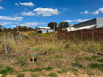 Lote - Carmo do Cajuru
