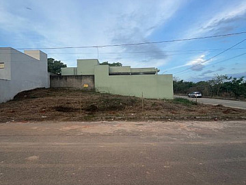 Lote � venda no bairro La Ville em Carmo do Cajuru