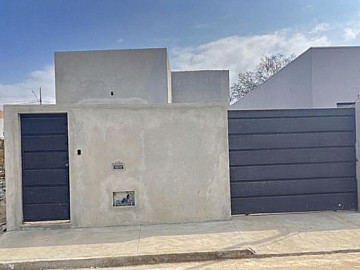Casa - Venda em Carmo do Cajuru